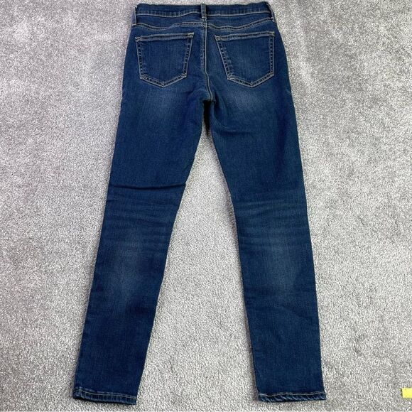 Gap Jeans Women’s 2 Blue Dark Wash Slim Fit Cropped Skinny Leg Low Rise Denim - Picture 4 of 14